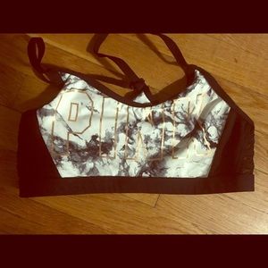 PINK Victoria’s Secret Sports Bra